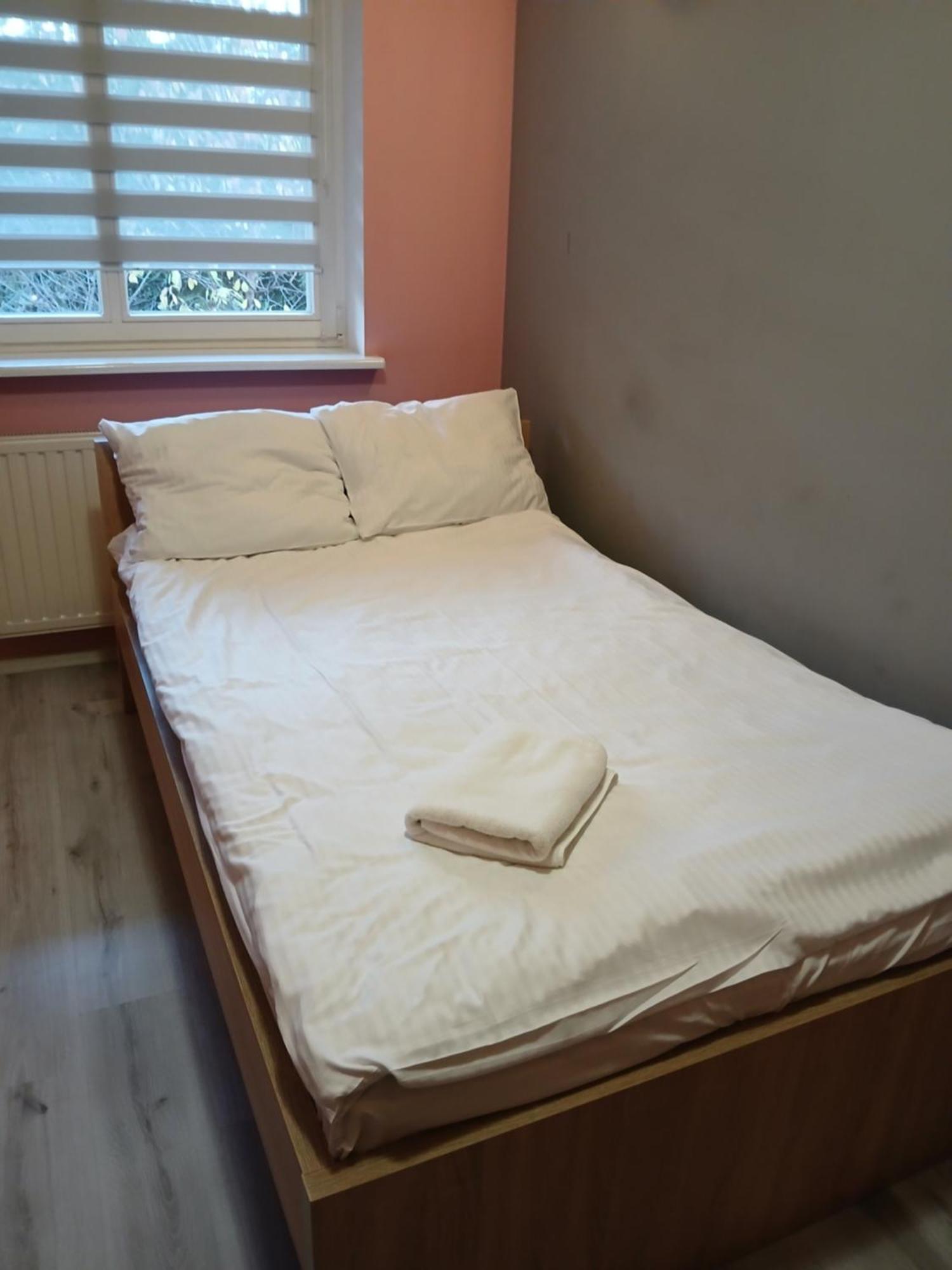 오스트로다 Dom Brama Mazur B&B 외부 사진